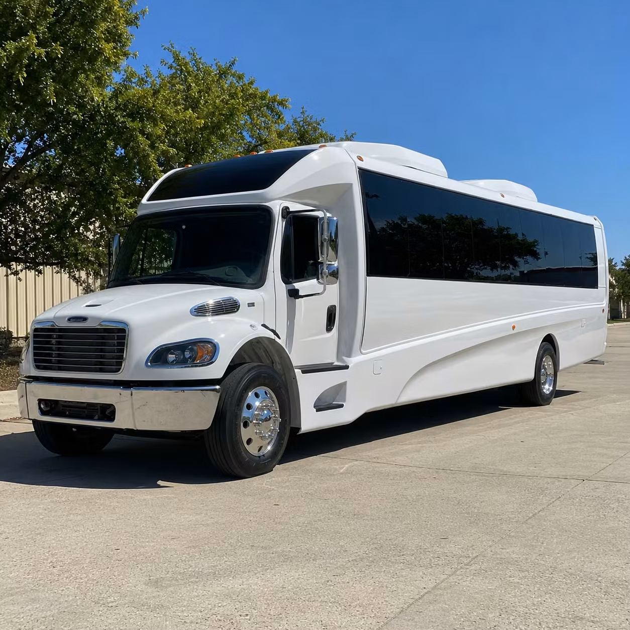 35 passenger minibus