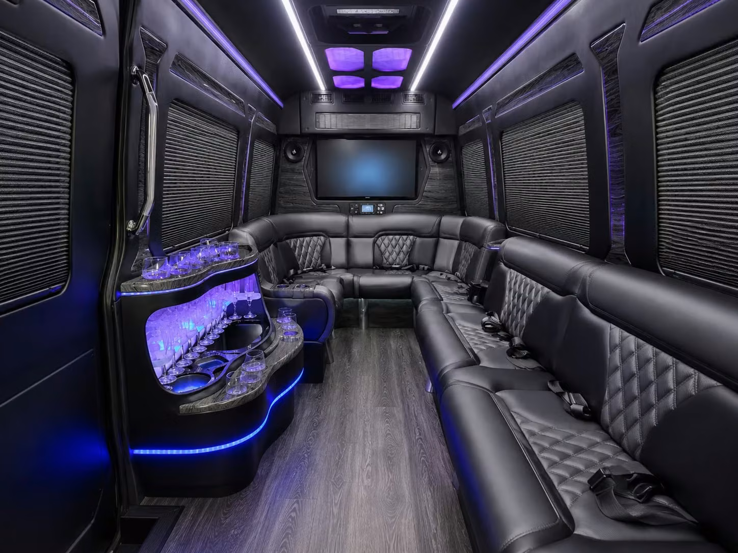airport transfers and executive transportation in warren