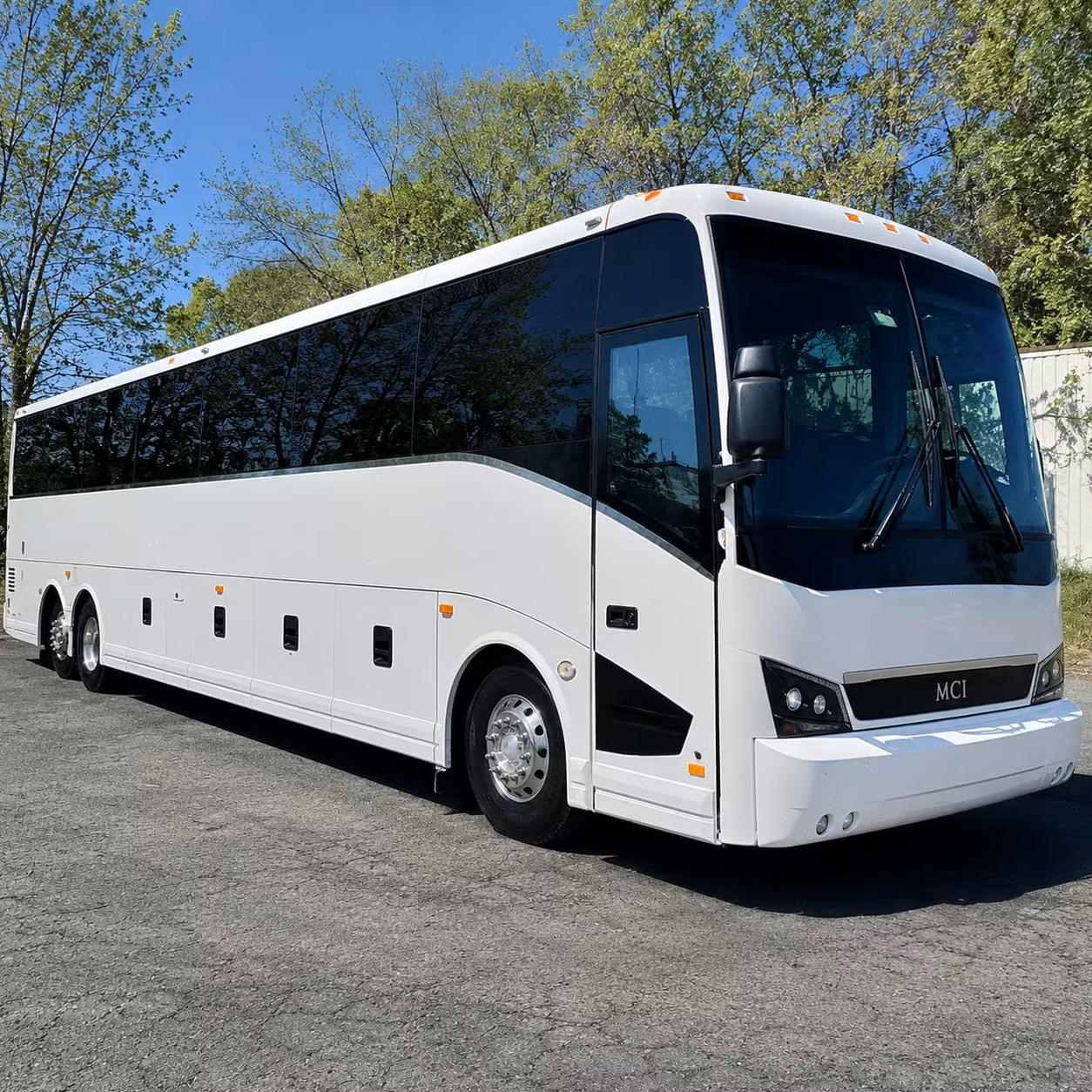 bus rentals for warren concerts music festival