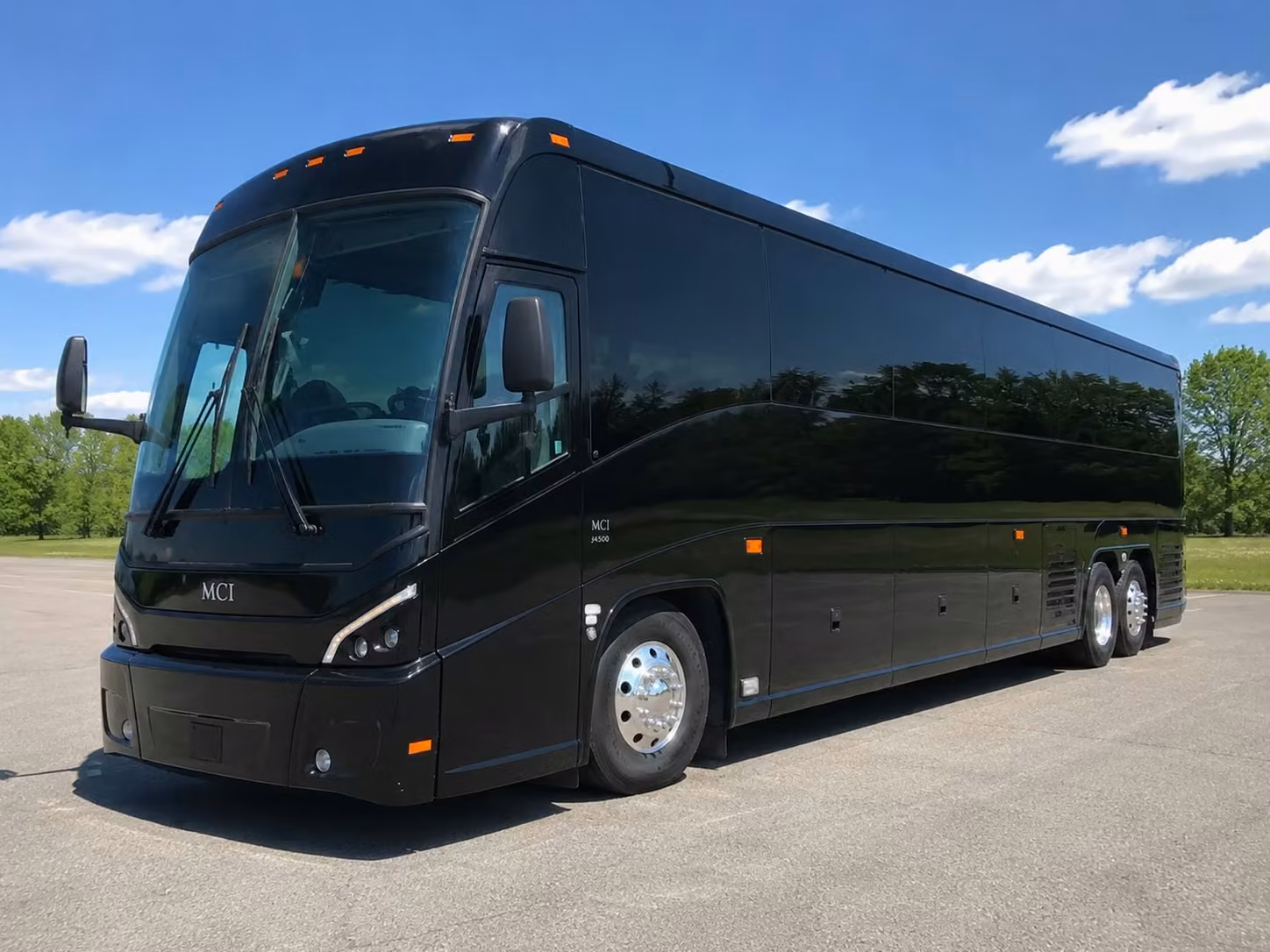 charter buses for warren corporate events and conference shuttles