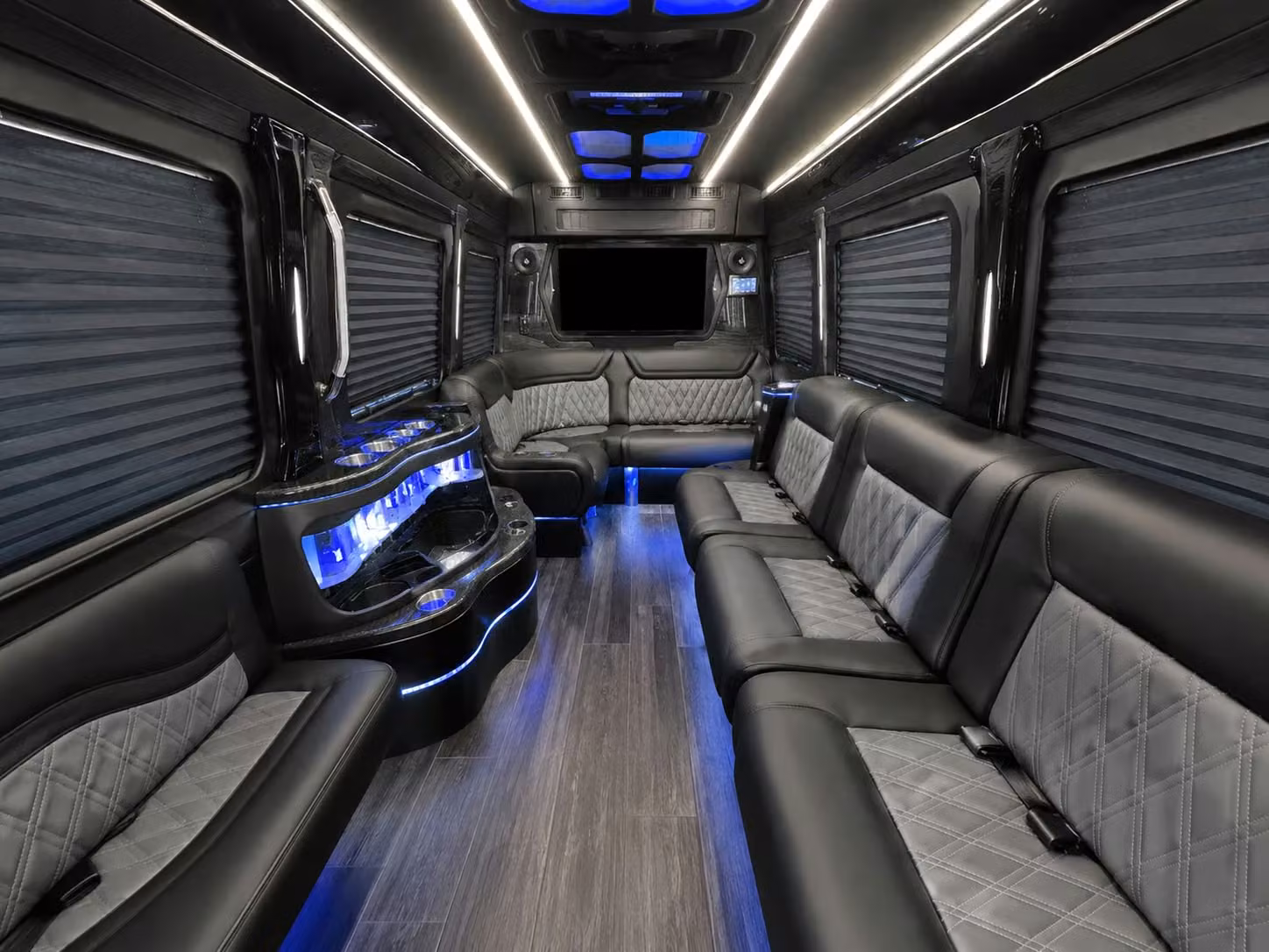 school field trip and sports team transportation in warren